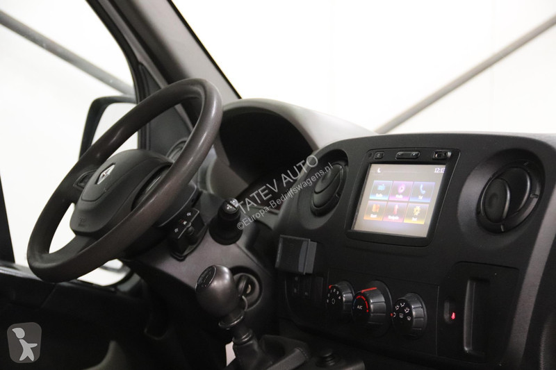 Furgoneta Renault T35 2.3 dCi L2H2 DUBBEL...