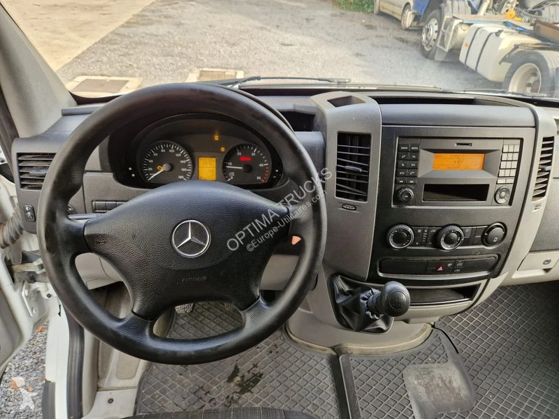 Furgoneta Mercedes 314 AIRCO / MANUEL/ NOUVEAU...