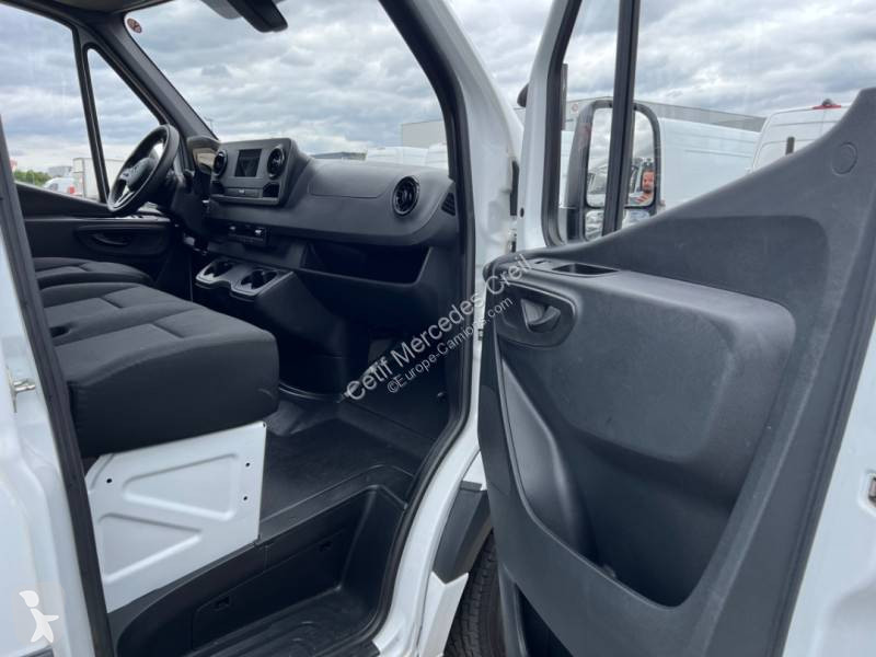 Véhicule utilitaire Mercedes