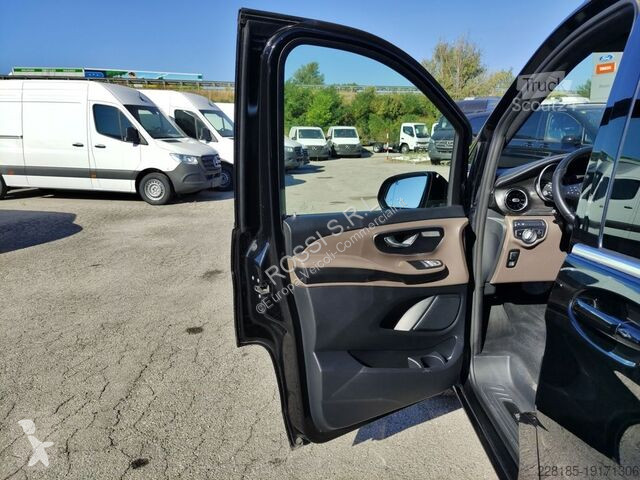 Véhicule utilitaire Mercedes sport 300 d Extralong