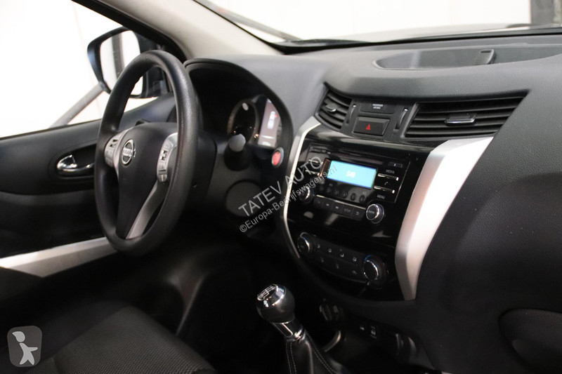 Furgoneta Nissan 2.3 dCi PICK UP 4X4