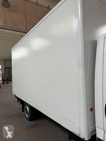 Furgoneta Iveco