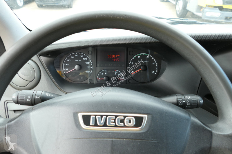 Nyttofordon Iveco Daily 35 S11 C30C AUTOMATIK...