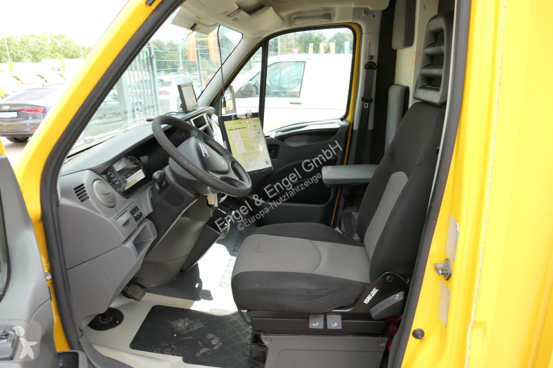 Nyttofordon Iveco Daily 35 S11 C30C AUTOMATIK...