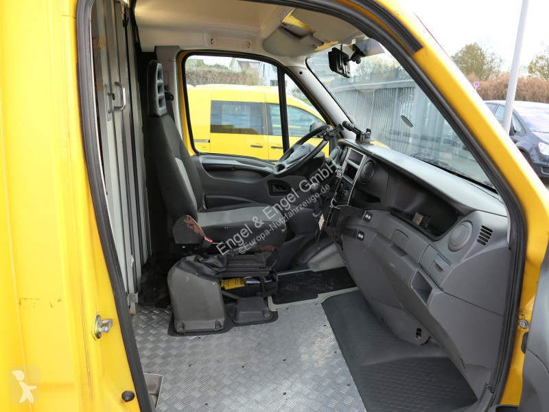 Furgoneta Iveco Daily 35 S11 C30C AUTOMATIK...