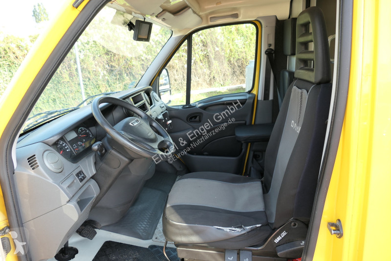 Nyttofordon Iveco Daily 35 S11 C30C AUTOMATIK...