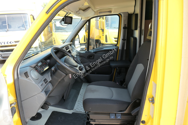 Nyttofordon Iveco Daily 35 S11 C30C AUTOMATIK...