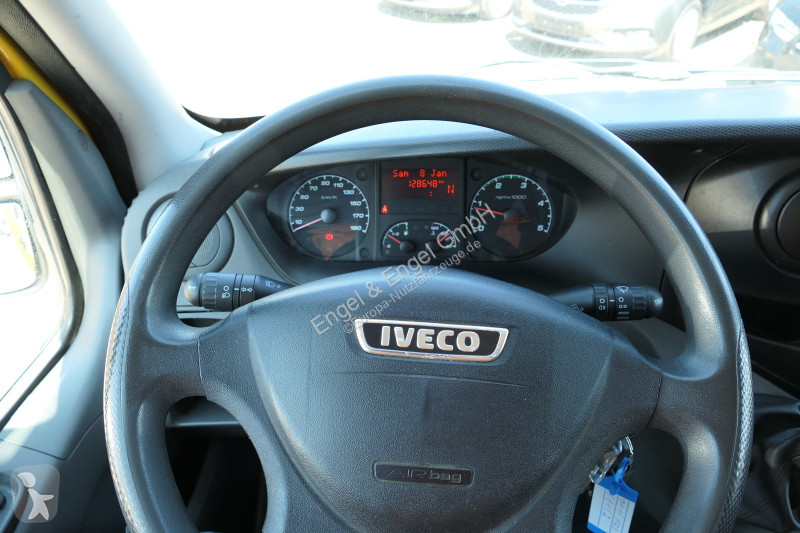 Furgoneta Iveco Daily 35 S11 C30C AUTOMATIK...