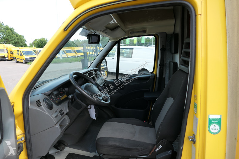 Užitkové vozidlo Iveco Daily 35 S11 C30C...