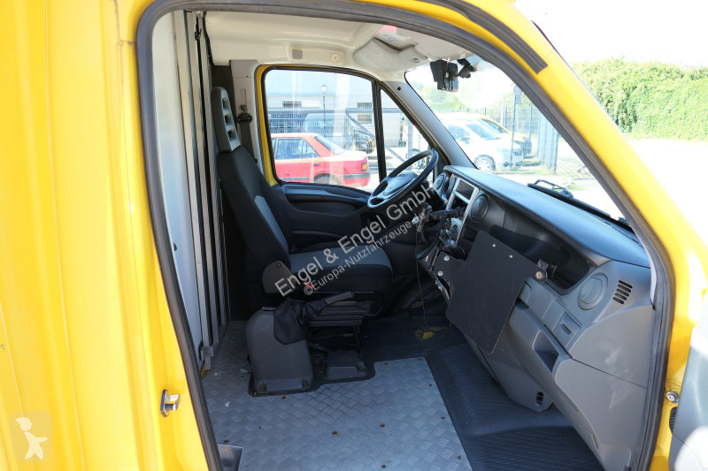 Furgoneta Iveco Daily 35 S11 C30C AUTOMATIK...