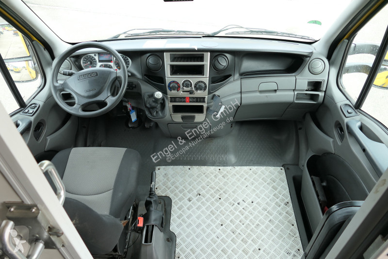 Užitkové vozidlo Iveco Daily 35 S11 C30C...