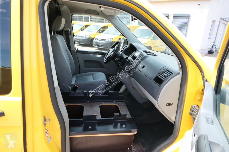 Autoutilitară Volkswagen T5 Transporter 2.0 TDI...