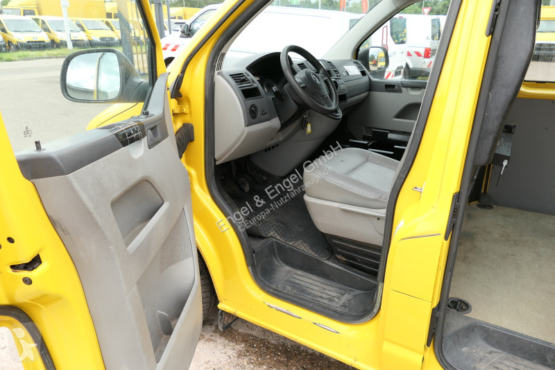 Veicolo commerciale Volkswagen T5 Transporter...