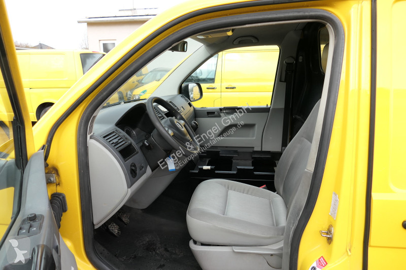 Veículo utilitário Volkswagen T5 Transporter...