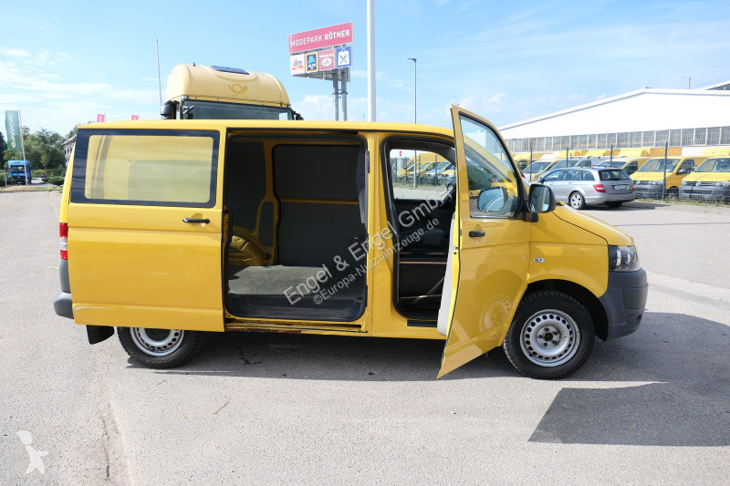 Véhicule utilitaire Volkswagen T5 Transporter...