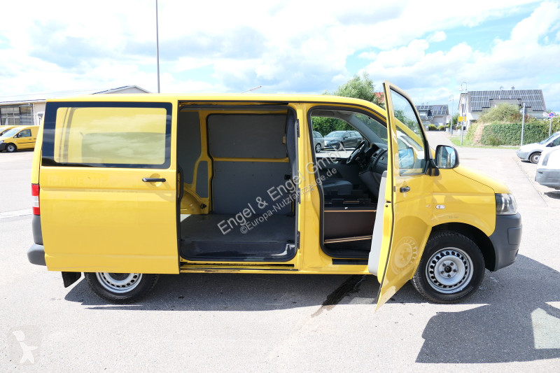 Veicolo commerciale Volkswagen T5 Transporter...
