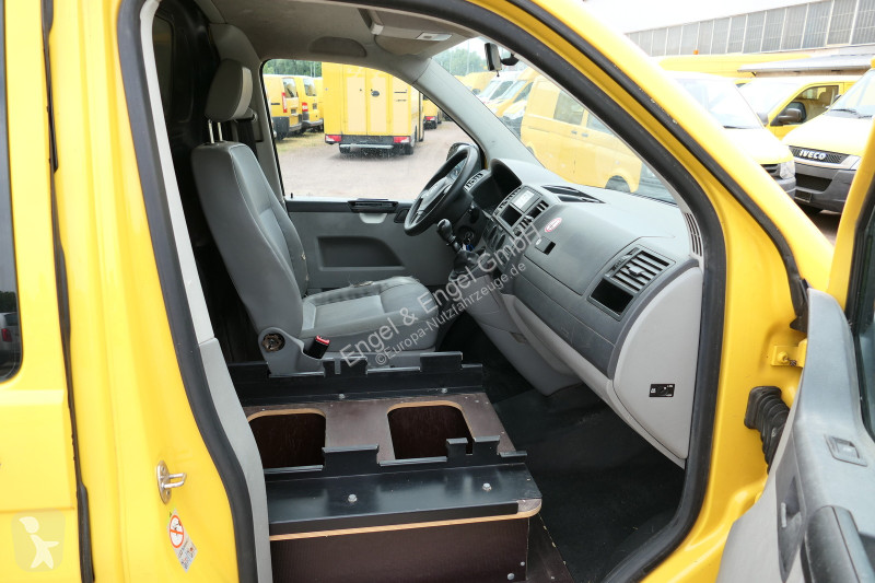 Autoutilitară Volkswagen T5 Transporter 2.0 TDI...