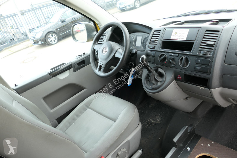 Коммерческий автомобиль Volkswagen T5...