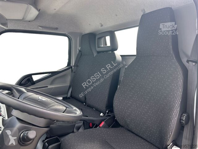 Véhicule utilitaire Mercedes 3S15/25 TF1 MY22...