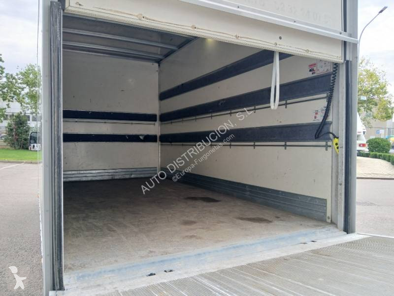 Autoutilitară Iveco