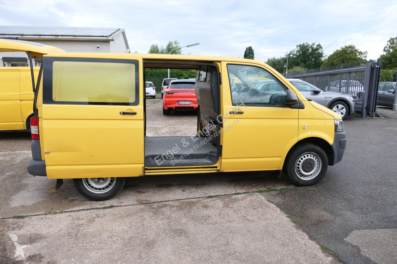 Коммерческий автомобиль Volkswagen T5...