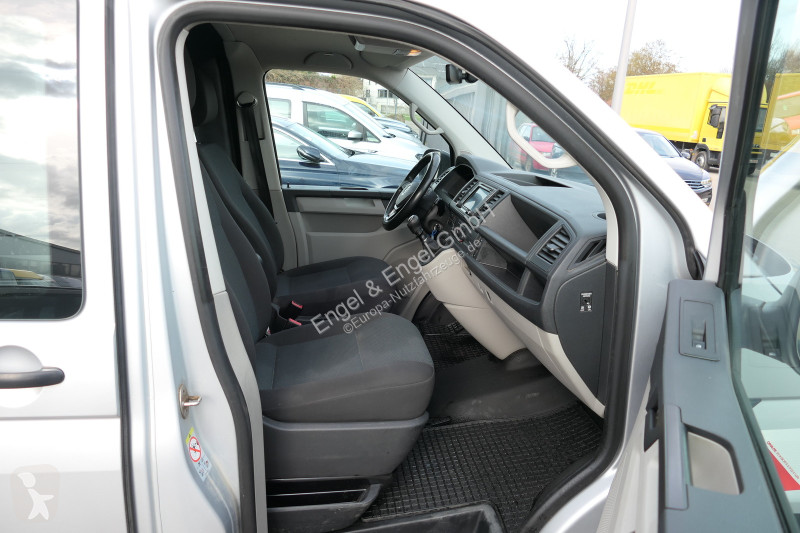Autoutilitară Volkswagen T6 Transporter 2.0 TDI...