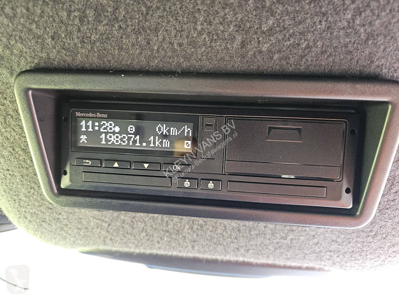 Autoutilitară Mercedes 516 L2H2 Dubbellucht AC!
