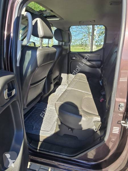 Véhicule utilitaire Nissan