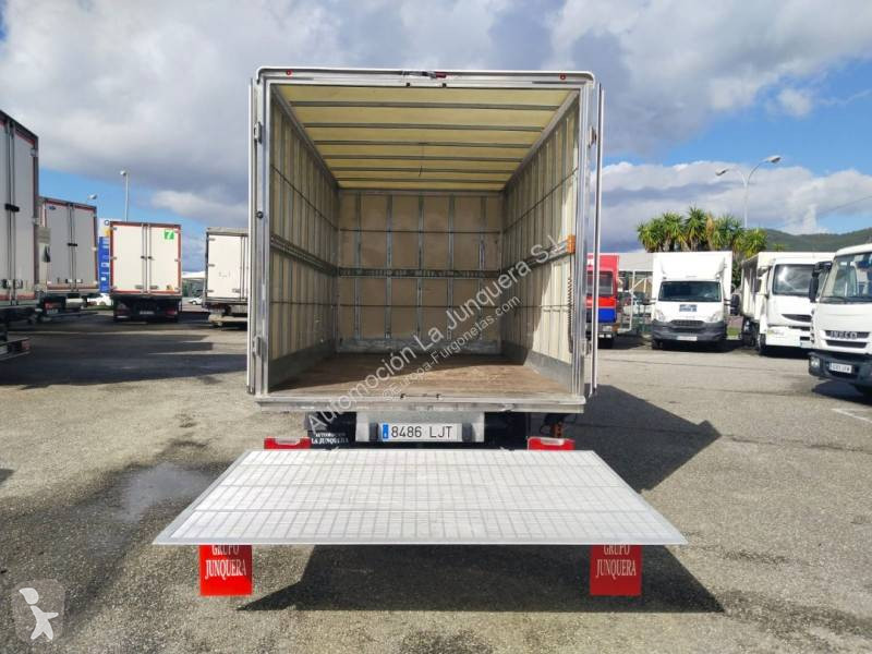 Furgoneta Iveco