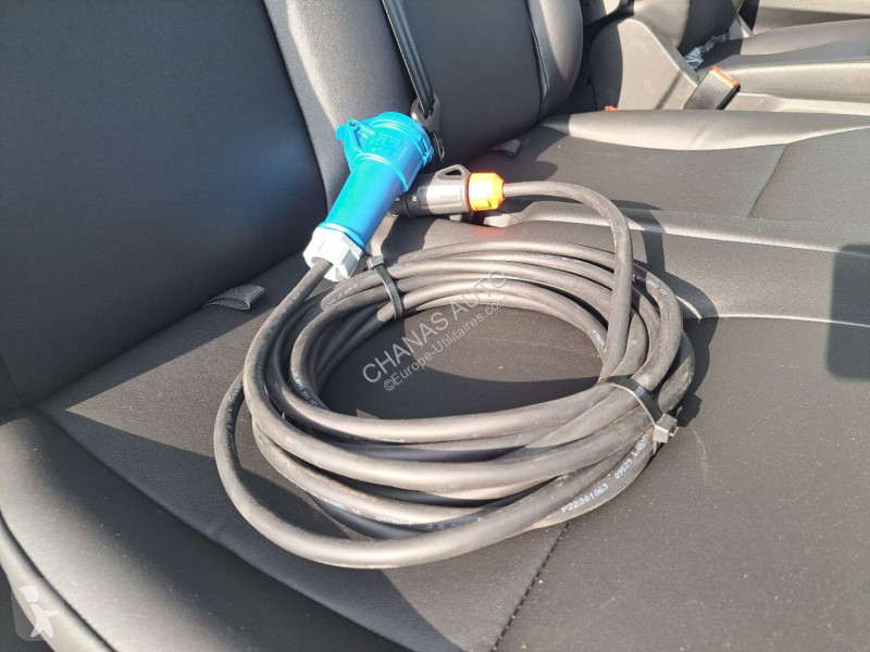 Veicolo commerciale Iveco 35C16 160CV 3L CAISSE...