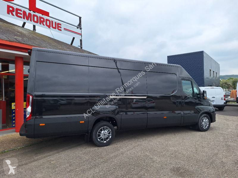 Furgoneta Iveco