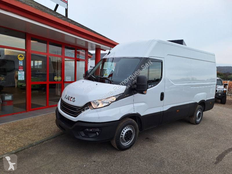 Furgoneta Iveco