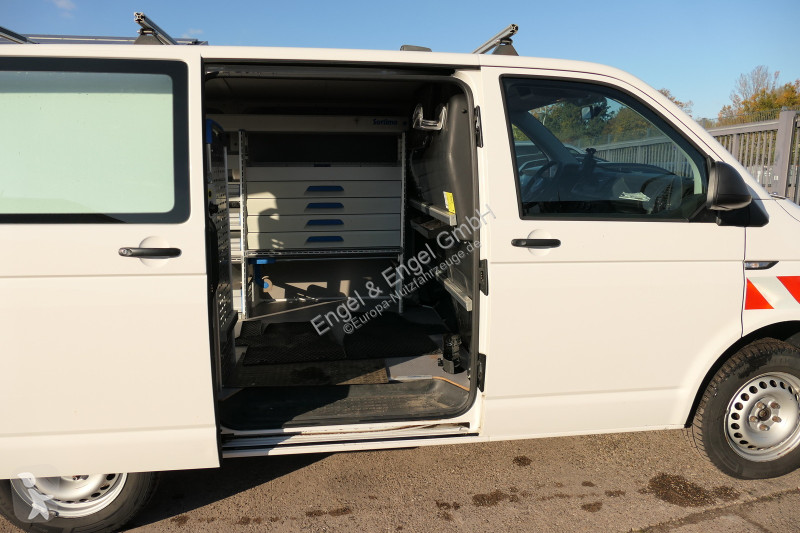 Veicolo commerciale Volkswagen T6 Transporter...
