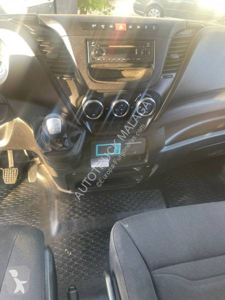 Furgoneta Iveco
