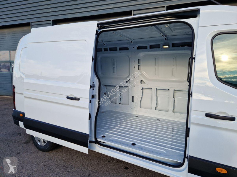 Veicolo commerciale Renault L3H2