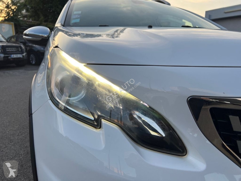 Furgoneta Peugeot 2008 1.2 PURETECH 110CH...