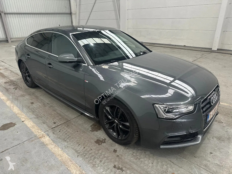 Véhicule utilitaire Audi Sportback S-Line TDI...