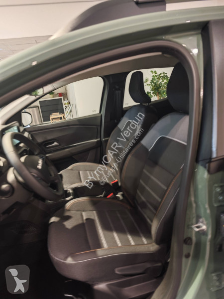 Veicolo commerciale Dacia Sandero TCe 90 GSR2