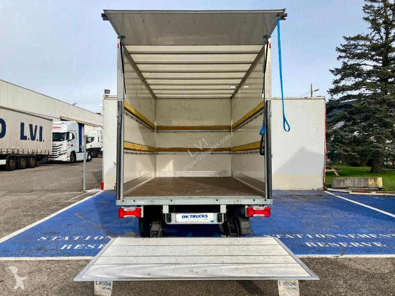 Užitkové vozidlo Iveco CCb 35C16 Empattement 4100