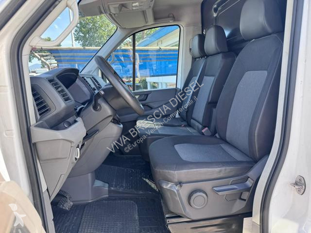 Véhicule utilitaire Volkswagen CRAFTER
