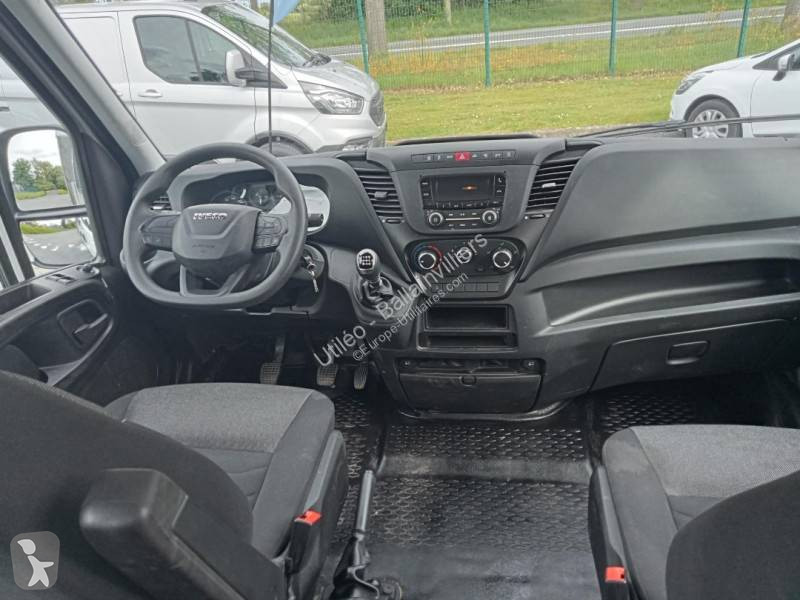 Autoutilitară Iveco