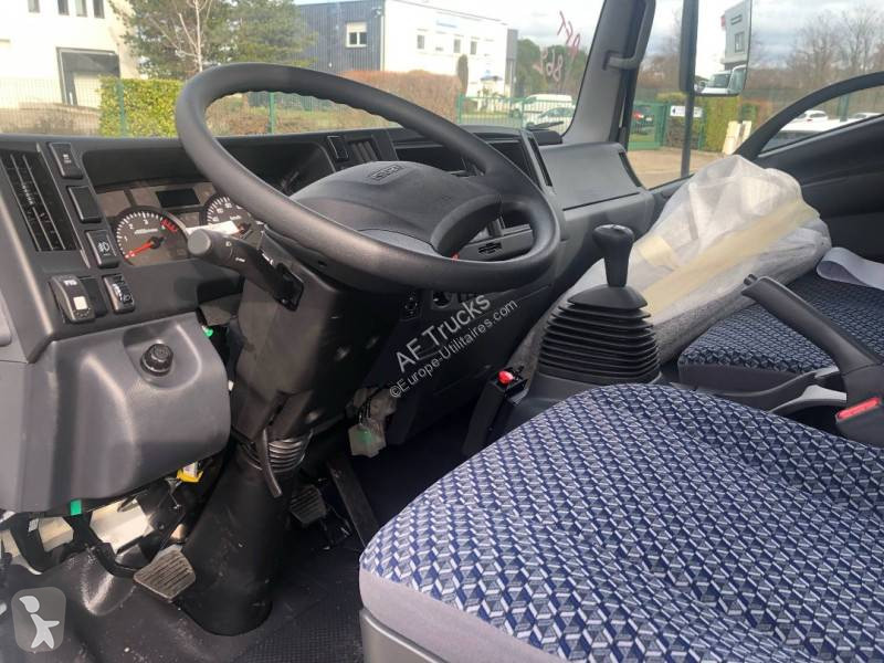 Furgoneta Isuzu