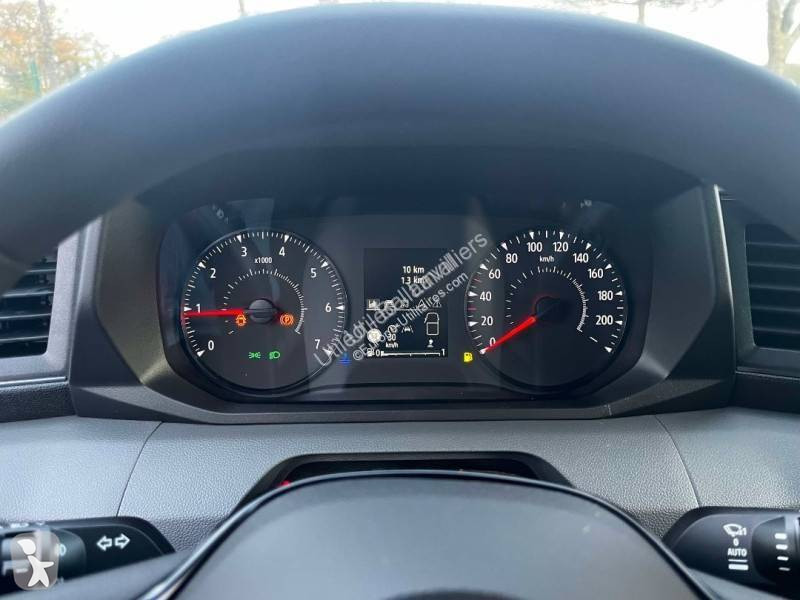 Furgoneta Nissan