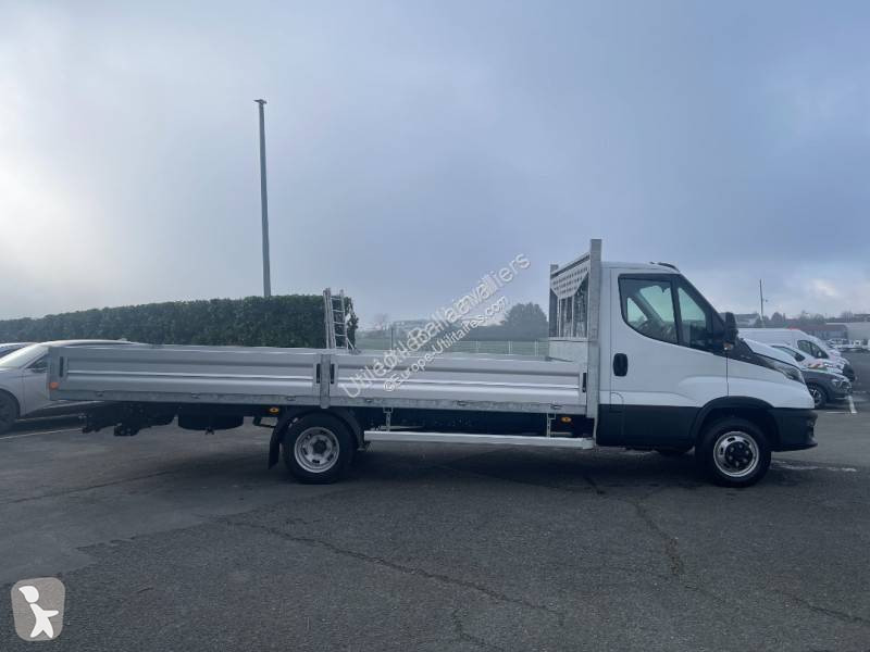 Furgoneta Iveco