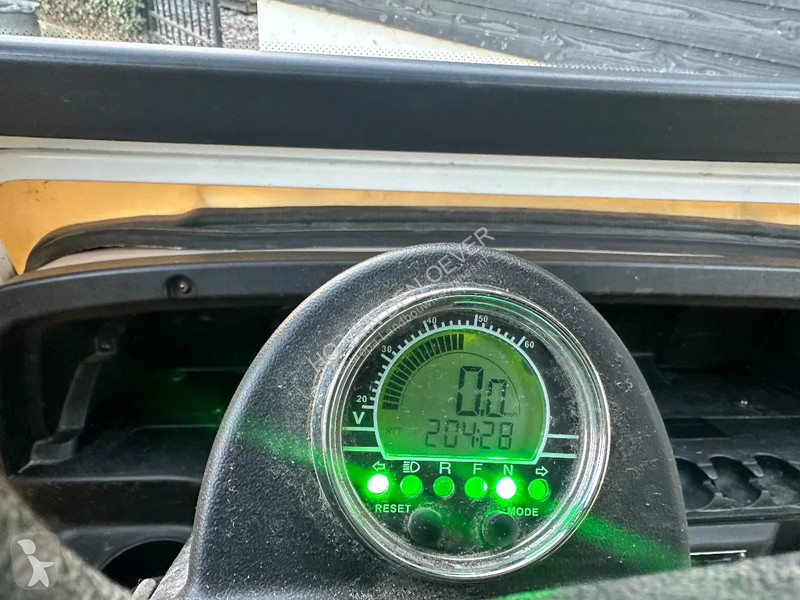 Autoutilitară  EUROPEAN BUSINESS CAR