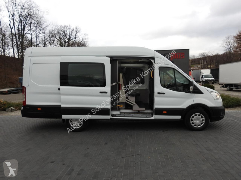 Véhicule utilitaire Ford TRANSIT FURGON...