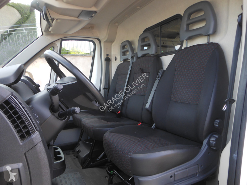 Véhicule utilitaire Citroën 30 L1H1 2.0 Bluehdi...