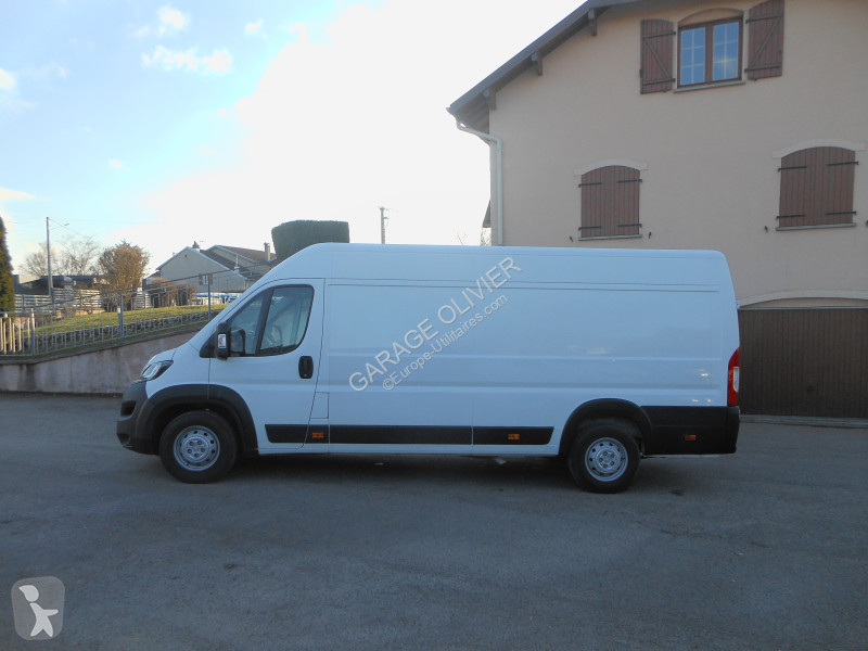 Véhicule utilitaire Peugeot 435 L4H2 2.2...