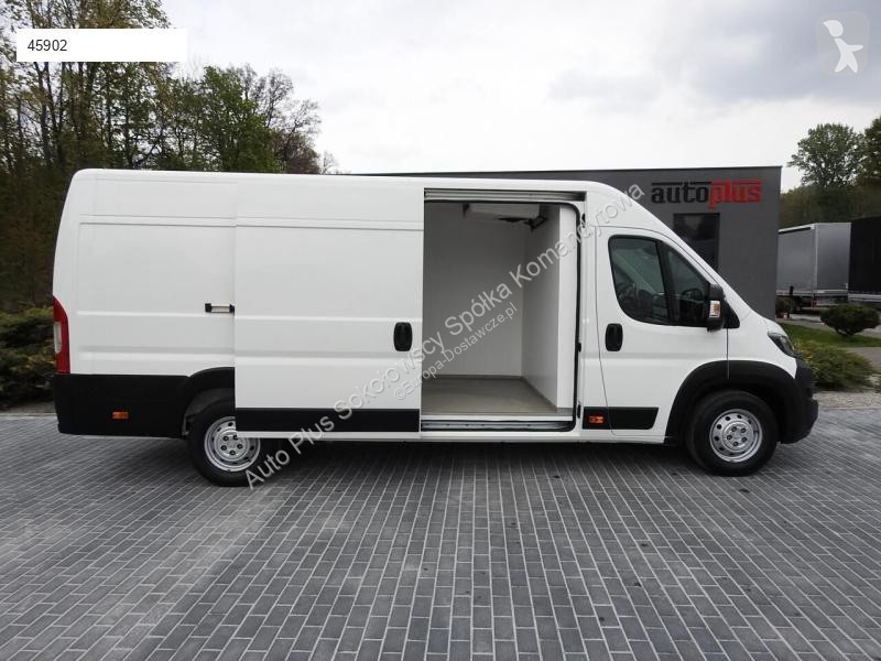 Autoutilitară Peugeot BOXER FURGON CHŁODNIA...