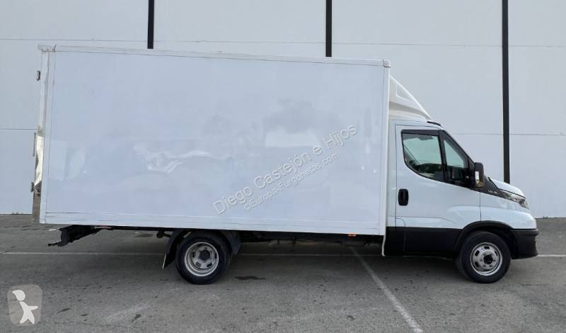 Furgoneta Iveco